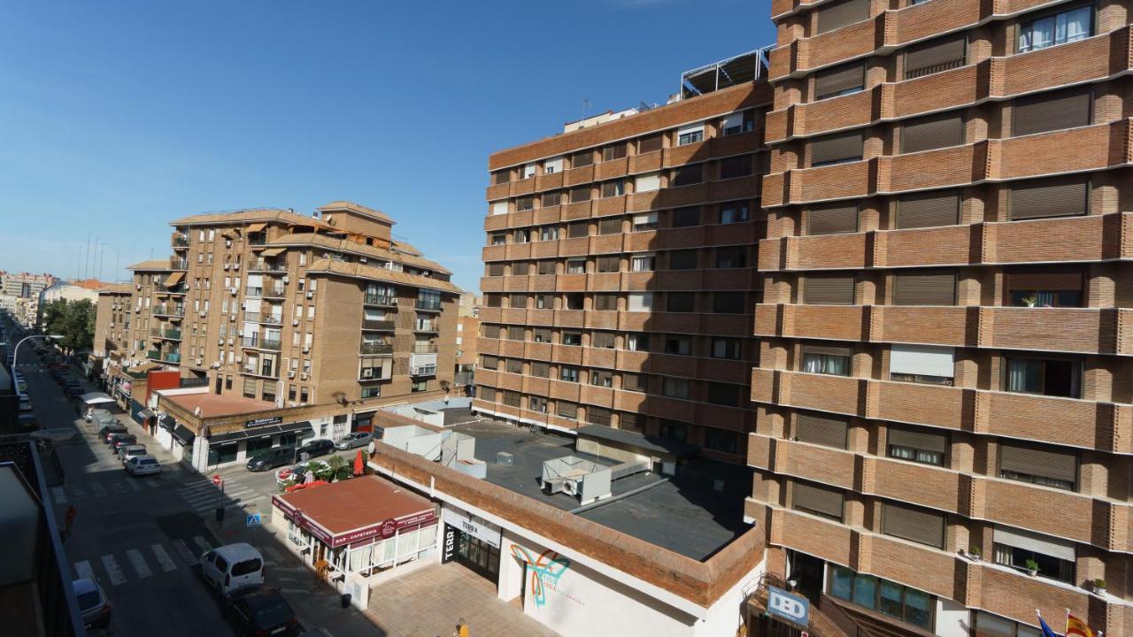 Rentalsevilla Coqueto Apartamento Con Terraza Privada Zewnętrze zdjęcie