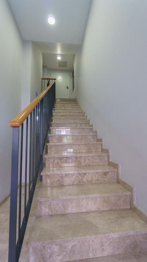 Rentalsevilla Coqueto Apartamento Con Terraza Privada Zewnętrze zdjęcie