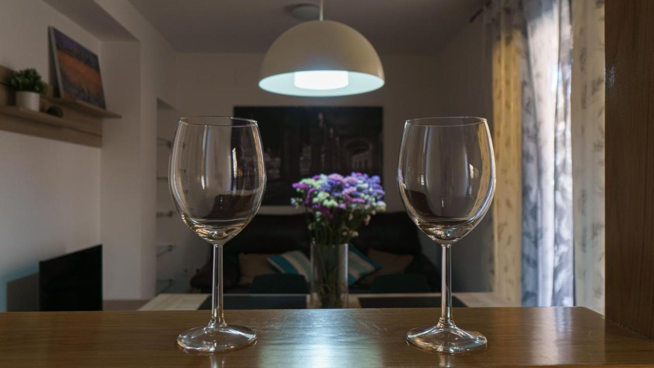Rentalsevilla Coqueto Apartamento Con Terraza Privada Zewnętrze zdjęcie